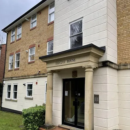 Stunning Studio Flat - Free Parking - 3 Min From Sutton Station Apartamento